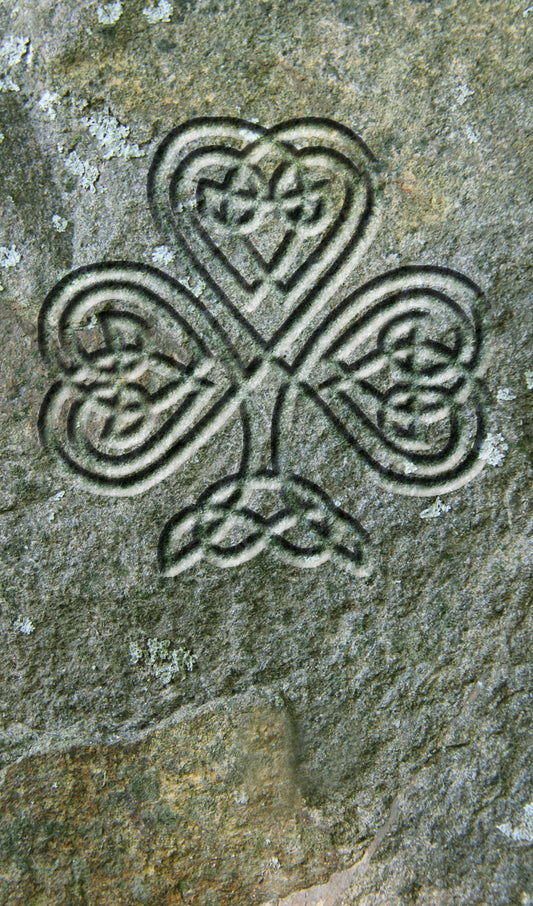 Celtic Shamrock Knot Rock