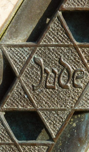 Jude on Star of David